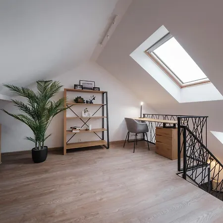 Butas-loftas Mieste, Apartmán *