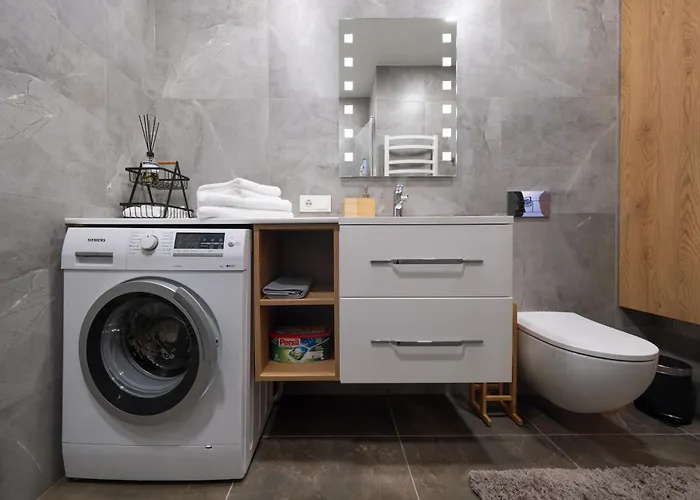 Butas-loftas Mieste, *